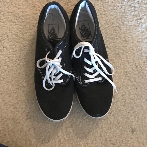 Vans size 8.5 - Picture 1 of 6
